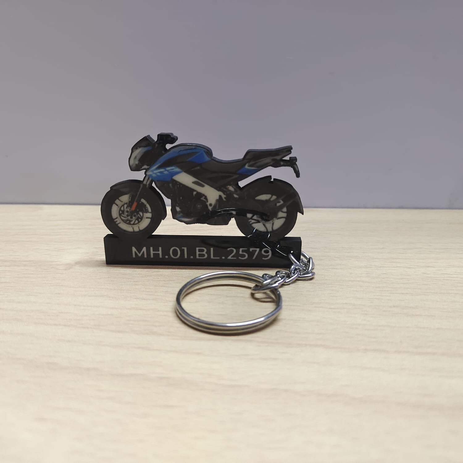 Bajaj Pulsar NS200 Satin Blue Bike Keychain Osiyankart